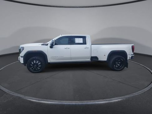 Used 2024 GMC Sierra 3500 Denali Ultimate AWD/4WD image 6