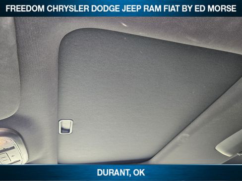 Used 2024 Dodge Durango GT RWD image 19