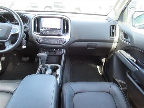 Used 2021 Chevrolet Colorado LT w/ LT Convenience Package image 14