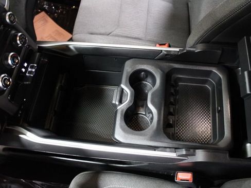 Used 2019 RAM 1500 Big Horn image 17
