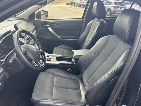 Used 2025 Mitsubishi Eclipse Cross SEL AWD/4WD image 17