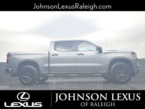 Used 2025 Chevrolet Silverado 1500 Custom w/ Turbomax Blackout Package image 22