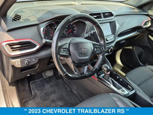 Used 2023 Chevrolet TrailBlazer RS AWD/4WD image 15