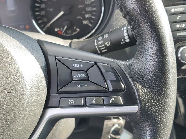 Used 2020 Nissan Rogue S FWD image 21
