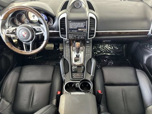 Certified 2016 Porsche Cayenne S AWD/4WD image 6