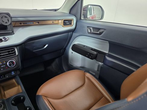 Used 2022 Ford Maverick Lariat w/ Lariat Luxury Package FWD image 27
