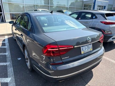 Used 2017 Volkswagen Passat 1.8T R-Line FWD image 7