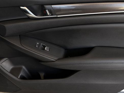 Used 2021 Honda Accord Sport image 27
