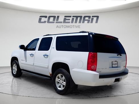 Used 2014 GMC Yukon XL SLT AWD/4WD image 3