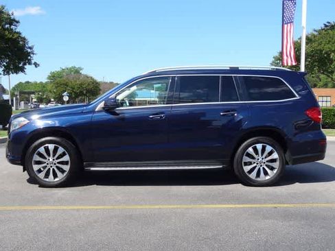 Used 2019 Mercedes-Benz GLS 450 4MATIC image 2