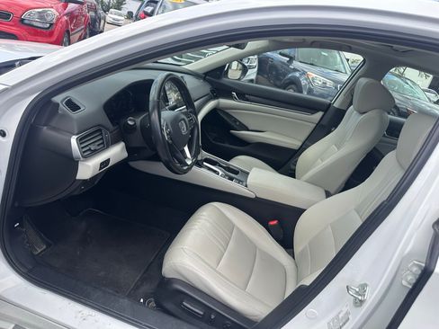 Used 2021 Honda Accord EX-L image 12