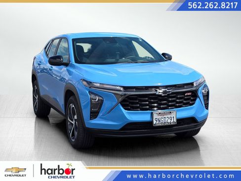 Used 2024 Chevrolet Trax RS w/ Driver Confidence Package FWD image 1