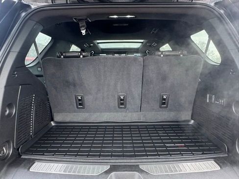 Used 2021 Chevrolet Tahoe High Country w/ Premium Package image 24