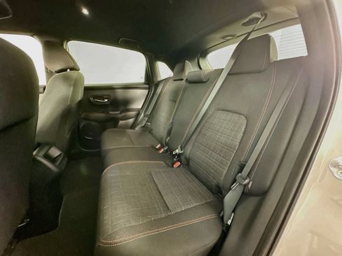 Certified 2025 Honda HR-V Sport image 24