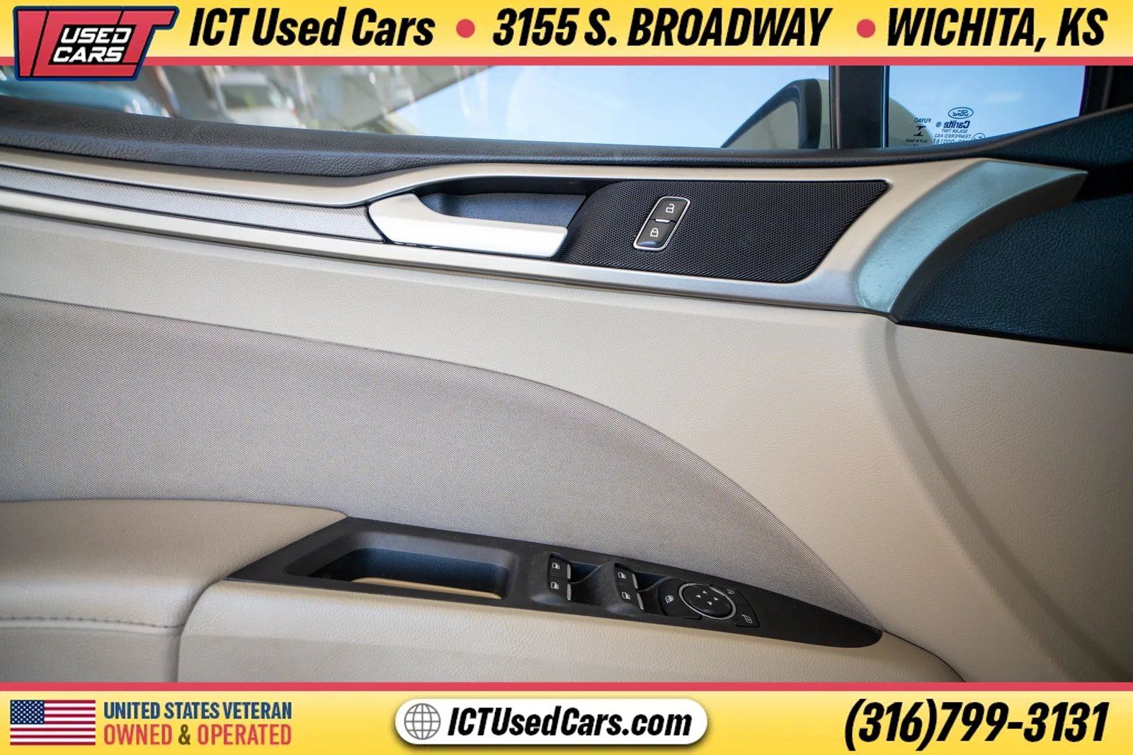Used 2019 Ford Fusion SE FWD image 18