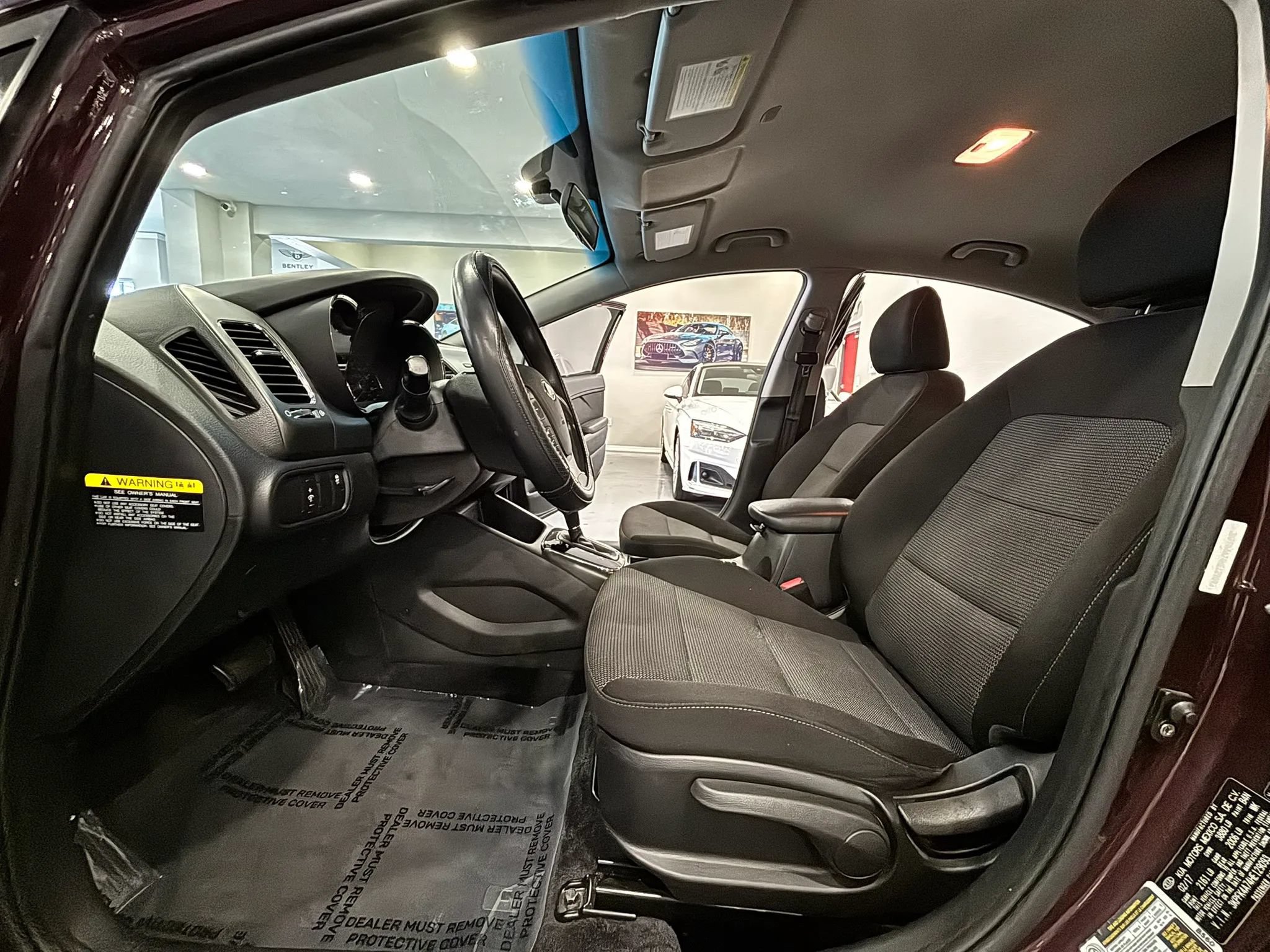 Used 2017 Kia Forte LX FWD image 12