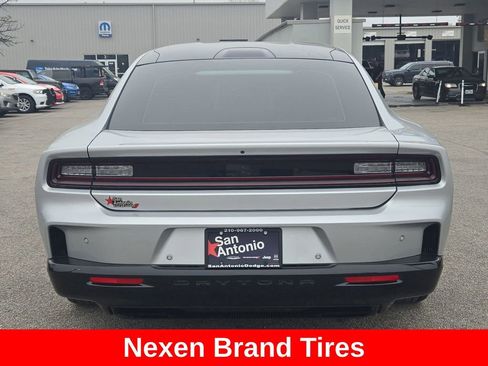 Used 2025 Dodge Charger R/T w/ Quick Order Package 25M R/T image 7