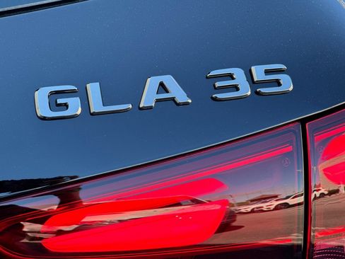 New 2026 Mercedes-Benz GLA 35 AMG 4MATIC image 22
