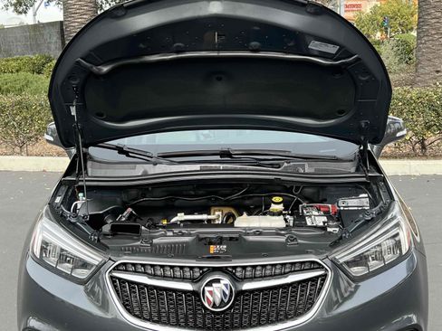 Used 2018 Buick Encore Essence image 22