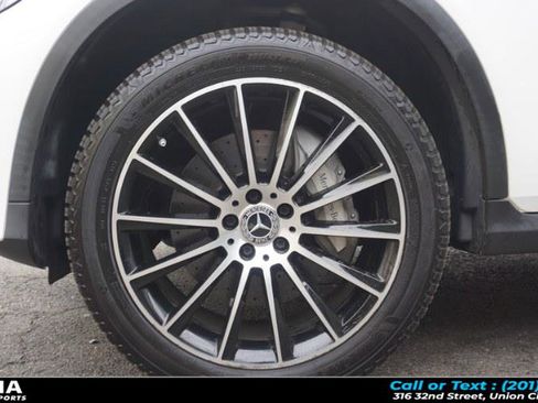 Used 2019 Mercedes-Benz GLC 300 GLC 300 4MATIC Coupe image 27