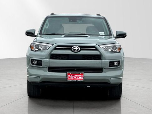 Used 2022 Toyota 4Runner TRD Sport w/ Technology Package RWD image 9