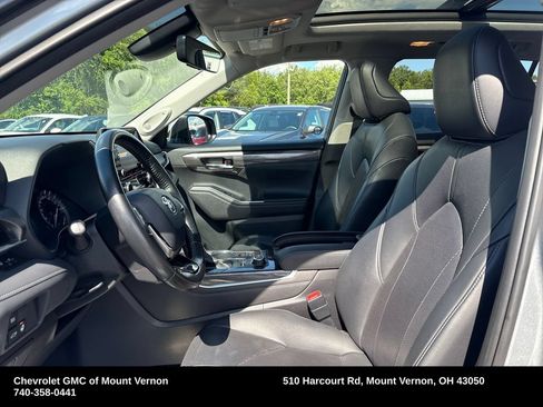 Used 2020 Toyota Highlander Limited AWD/4WD image 10