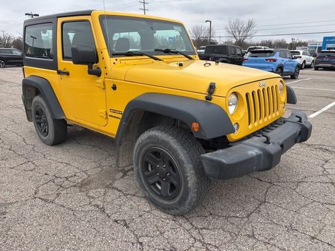 Used 2015 Jeep Wrangler Sport image 7