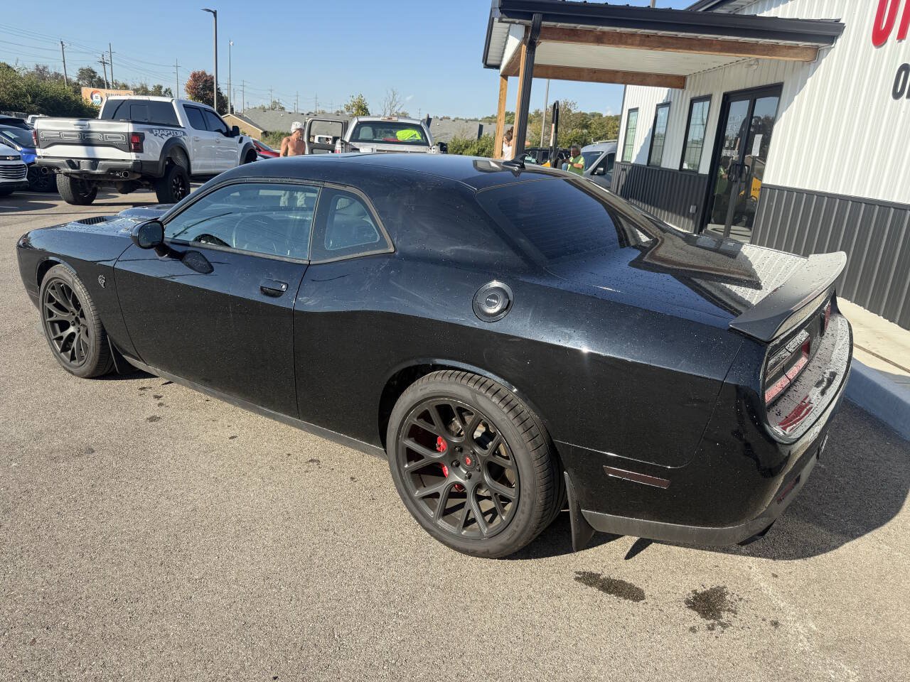 Used 2016 Dodge Challenger SRT Hellcat RWD image 12