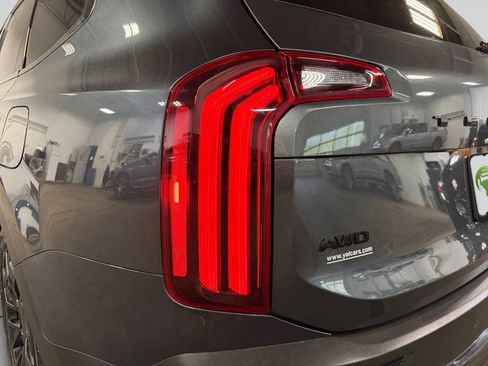 Used 2021 Kia Telluride EX w/ EX Premium Package AWD/4WD image 45