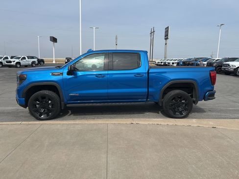 Used 2022 GMC Sierra 1500 AT4 w/ AT4 Premium Package image 8