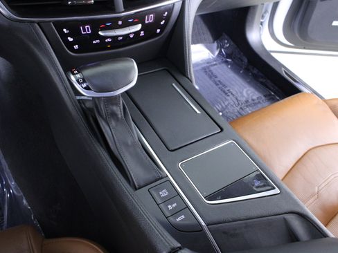 Used 2016 Cadillac CT6 Luxury image 27