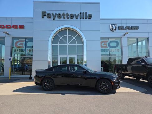 Used 2023 Dodge Charger SXT w/ Blacktop Special Edition AWD/4WD image 2
