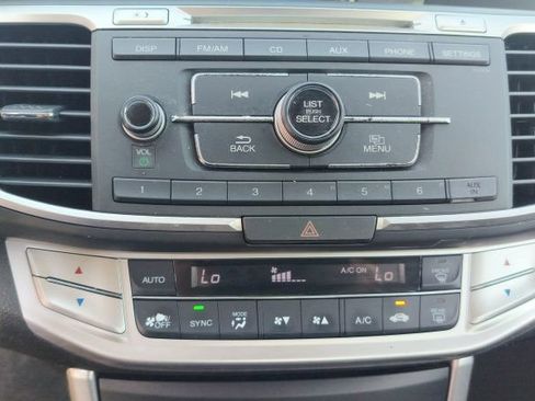 Used 2014 Honda Accord LX image 17