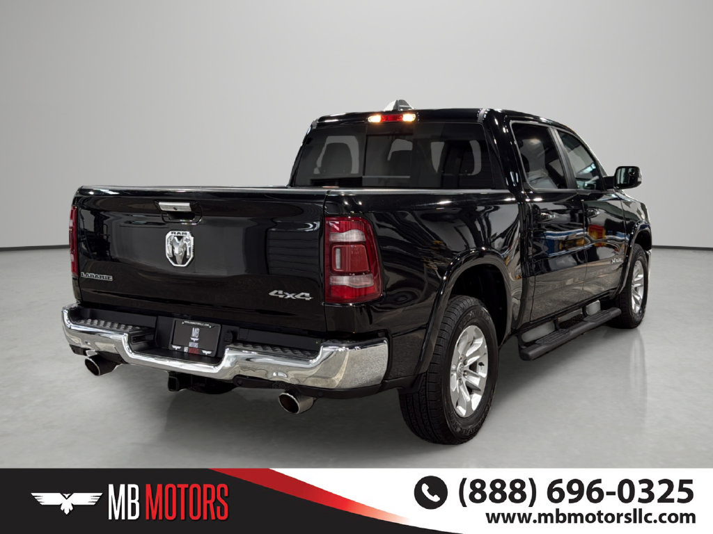 Used 2022 RAM 1500 Laramie AWD/4WD image 3