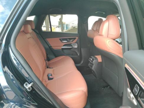 Used 2024 Mercedes-Benz GLC 300 SUV w/ Driver Assistance Package image 26