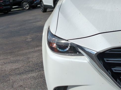 Used 2021 MAZDA CX-9 Touring image 9