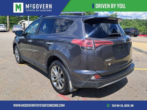 Used 2017 Toyota RAV4 Limited w/ Carpet Mat Package AWD/4WD image 3