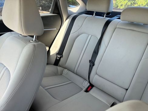 Used 2025 Hyundai Sonata SEL FWD image 40