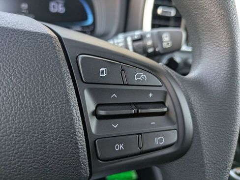 New 2026 Hyundai Venue SE image 18