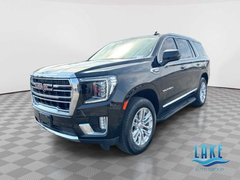 Certified 2023 GMC Yukon SLT w/ SLT Premium Package AWD/4WD image 1