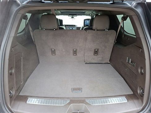 Used 2021 GMC Yukon XL Denali w/ Denali Ultimate Package image 26