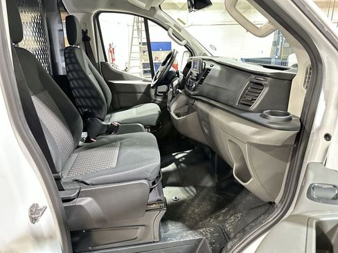 Used 2024 Ford Transit 250 Low Roof w/ Exterior Upgrade Package image 23