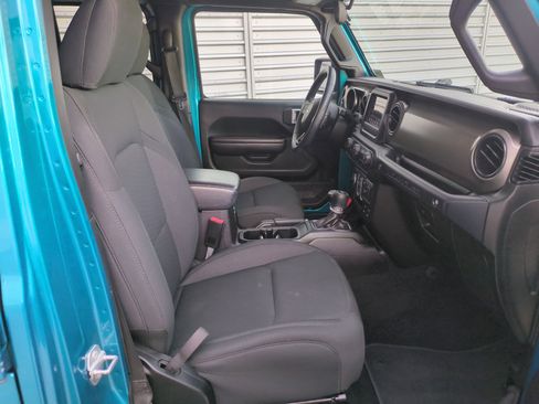 Used 2020 Jeep Wrangler Unlimited Sport S image 29