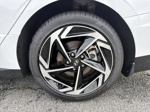 New 2026 Hyundai Sonata SEL FWD image 19