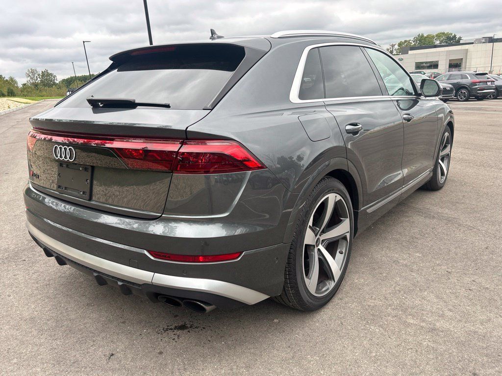 Certified 2024 Audi SQ8 Prestige AWD/4WD image 13