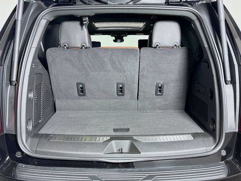 Certified 2024 GMC Yukon Denali Ultimate AWD/4WD image 33
