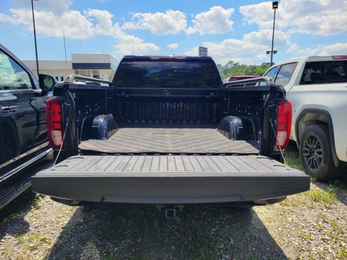 Used 2023 GMC Sierra 1500 Elevation RWD image 4