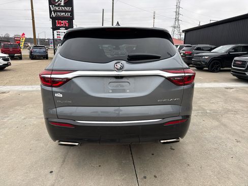 Used 2018 Buick Enclave Avenir image 3