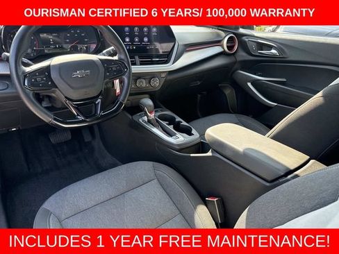 Used 2024 Chevrolet Trax RS FWD image 22