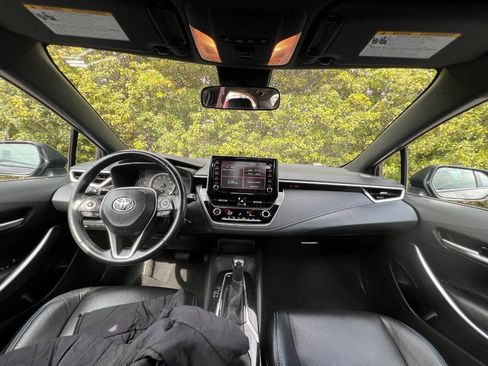 Used 2020 Toyota Corolla SE FWD image 29